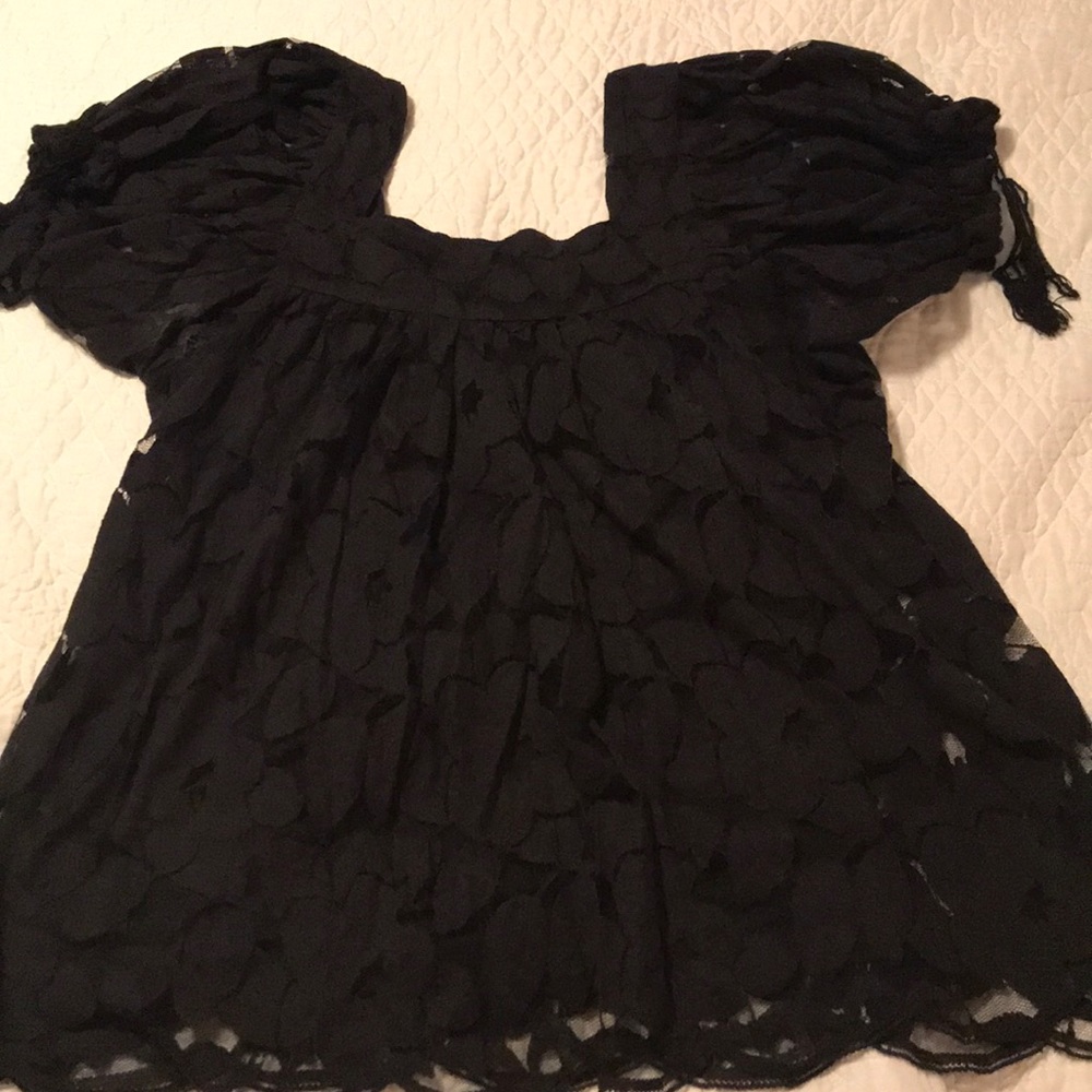 Black flower lace Top
